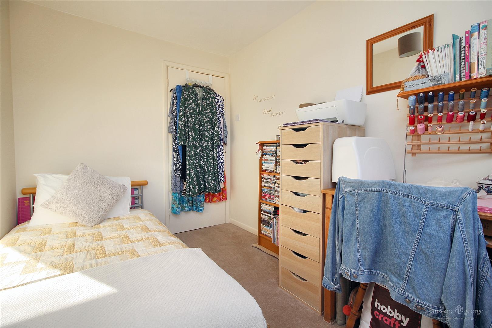 Chieveley Close, Tilehurst, Reading